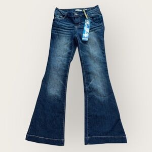 Paris Blues Women's Juniors Size 9. Color Dark Blue. Brand New